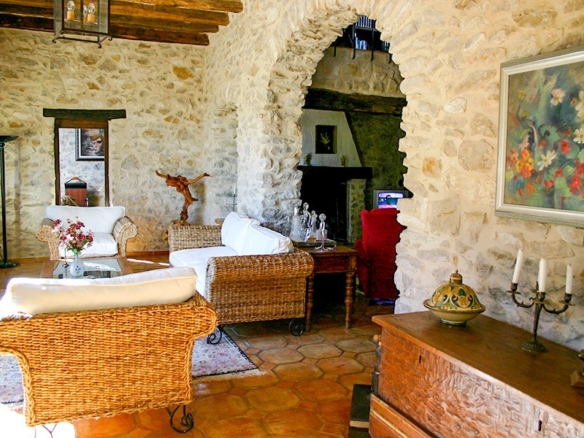 Historic Property in Relleu (Ref: DOSI-574)
