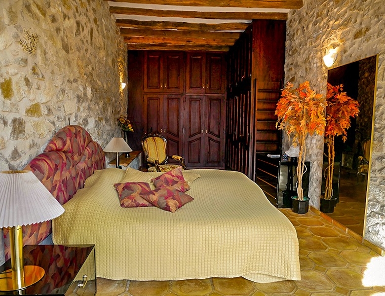 Historic Property in Relleu (Ref: DOSI-574)