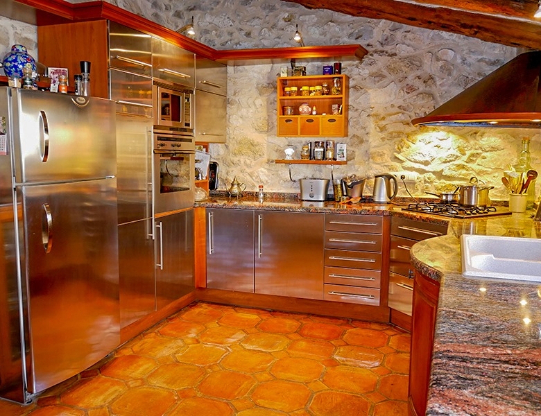 Historic Property in Relleu (Ref: DOSI-574)