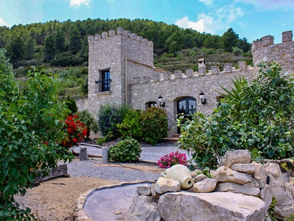 Historic Property in Relleu (Ref: DOSI-574)
