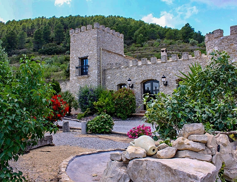 Historic Property in Relleu (Ref: DOSI-574)