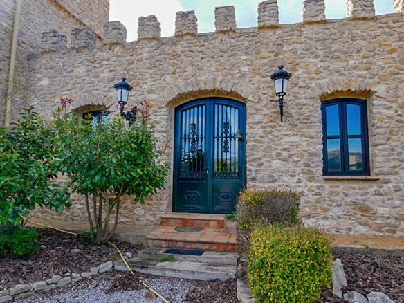 Historic Property in Relleu (Ref: DOSI-574)