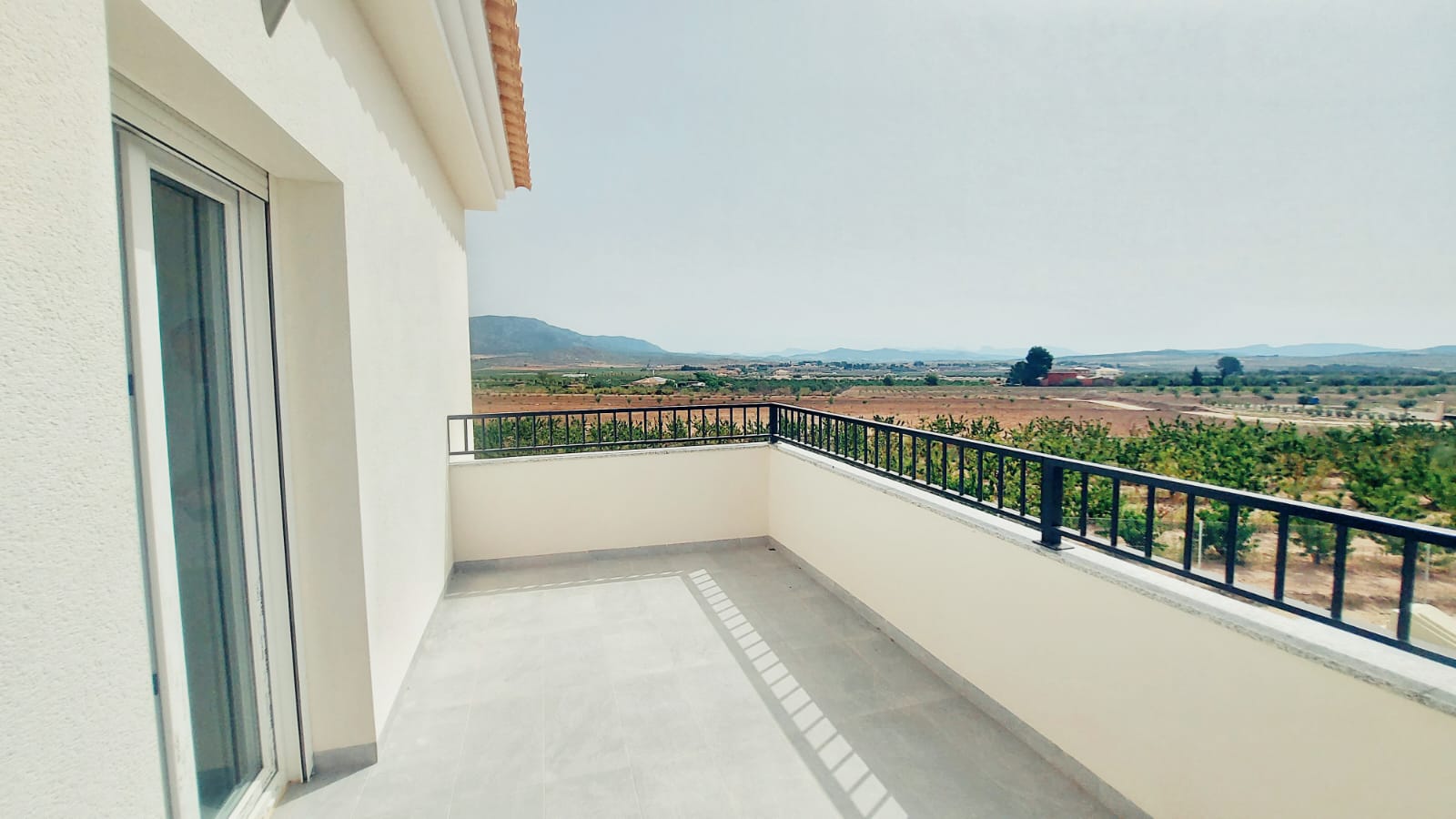 Country House in Pinoso (Ref: DOSI-600)
