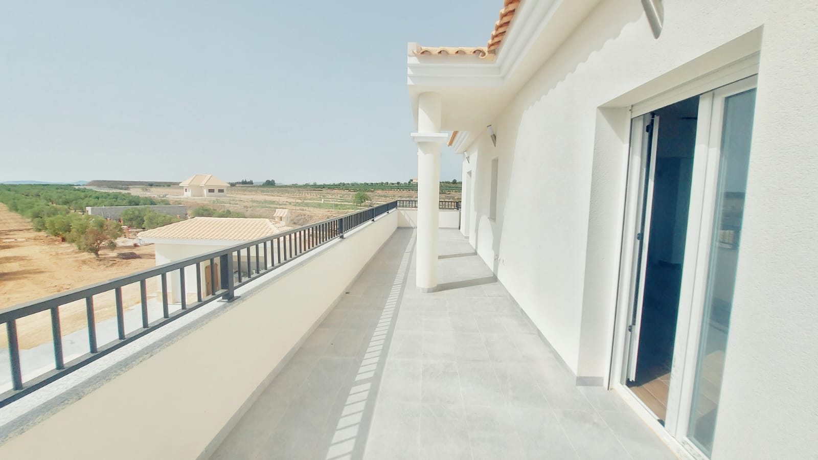 Country House in Pinoso (Ref: DOSI-600)