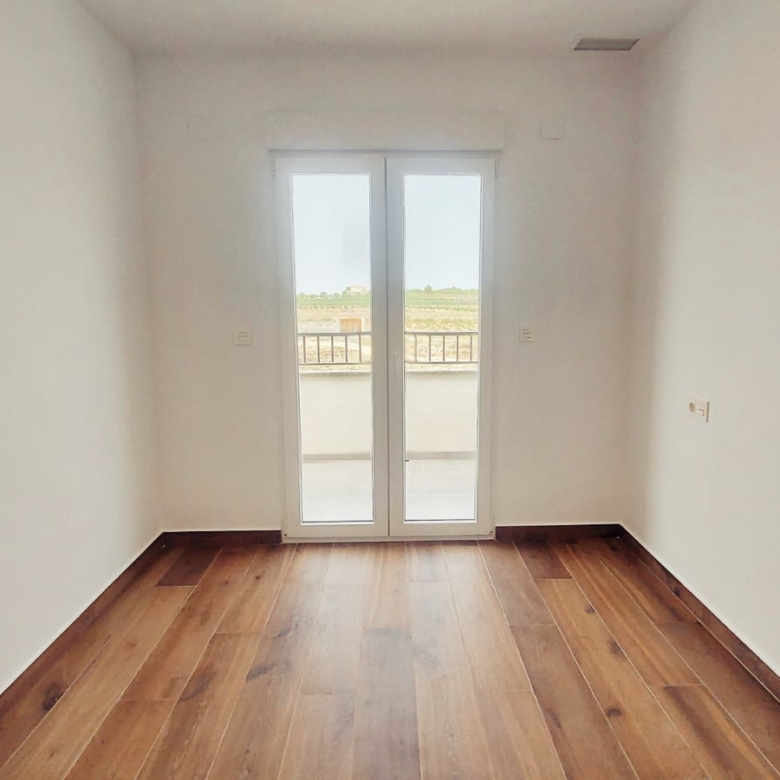 Country House in Pinoso (Ref: DOSI-600)