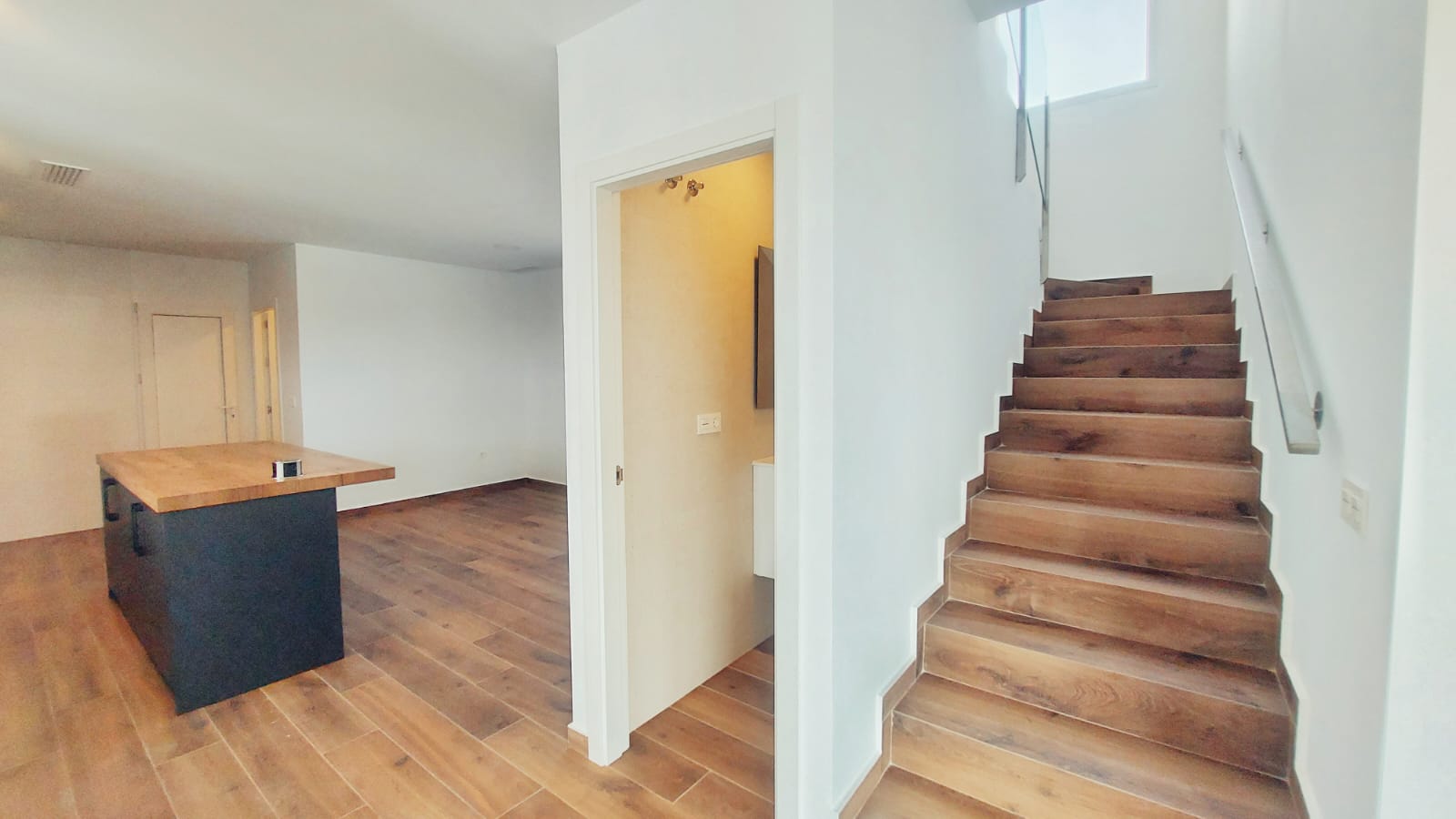 Country House in Pinoso (Ref: DOSI-600)