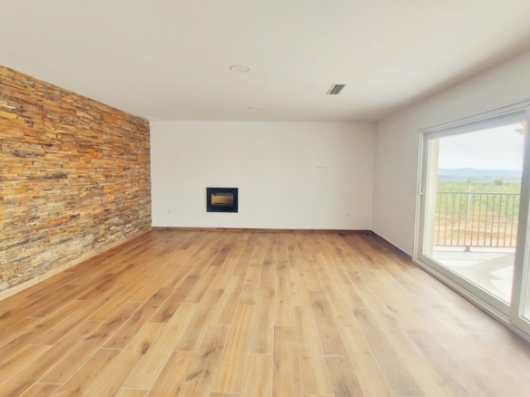 Country House in Pinoso (Ref: DOSI-600)