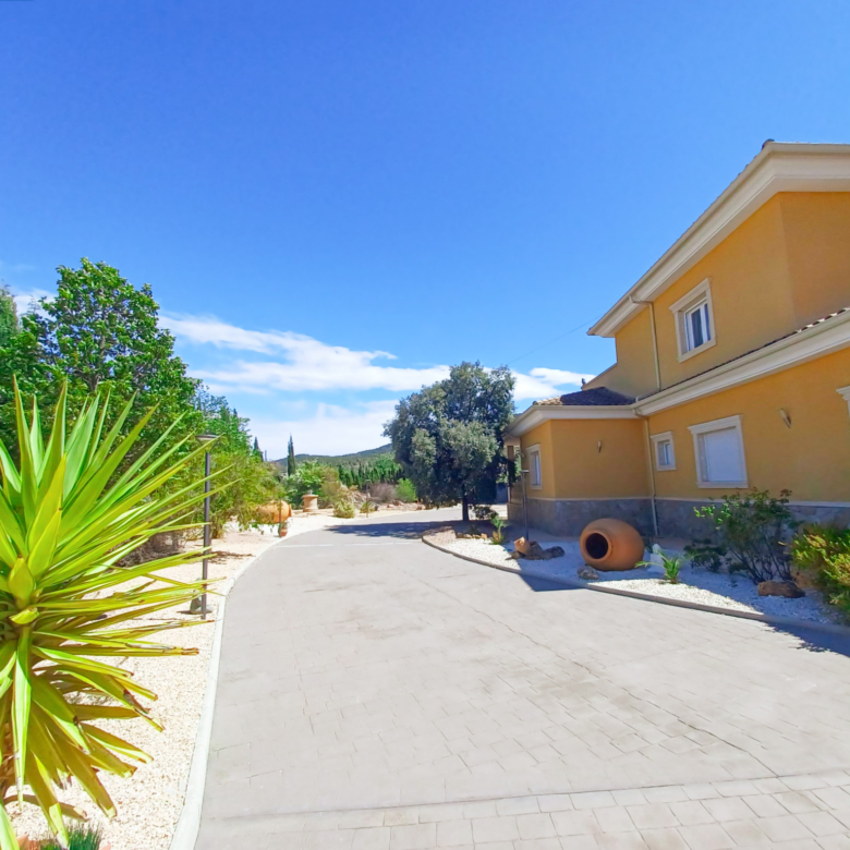 Luxurious Property in Casas del Señor (Ref: DOSI-473)
