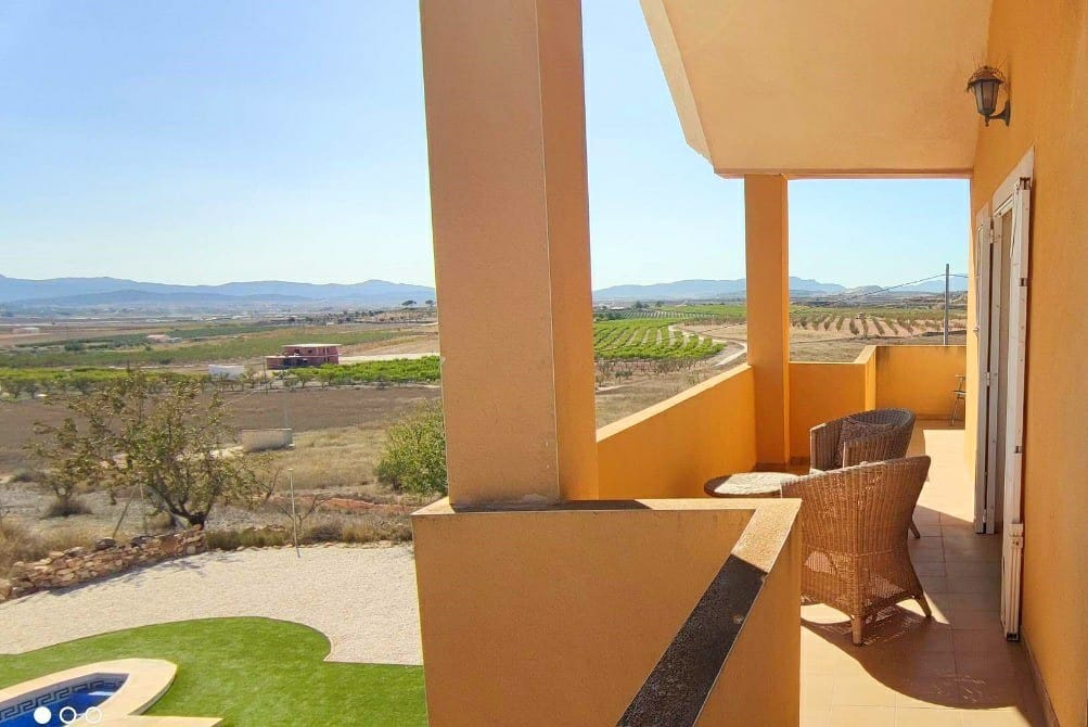 Country House in Pinoso (Ref: DOSI-1511)