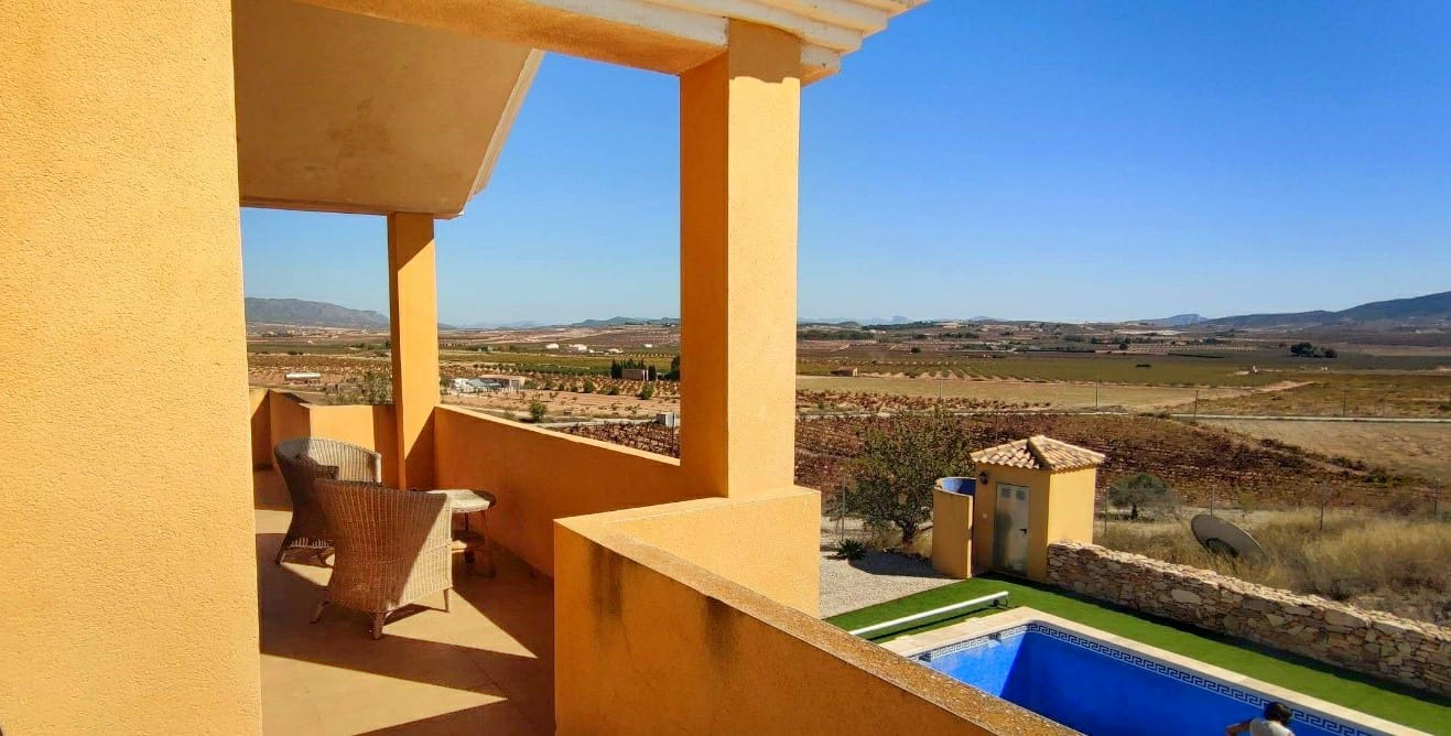 Country House in Pinoso (Ref: DOSI-1511)