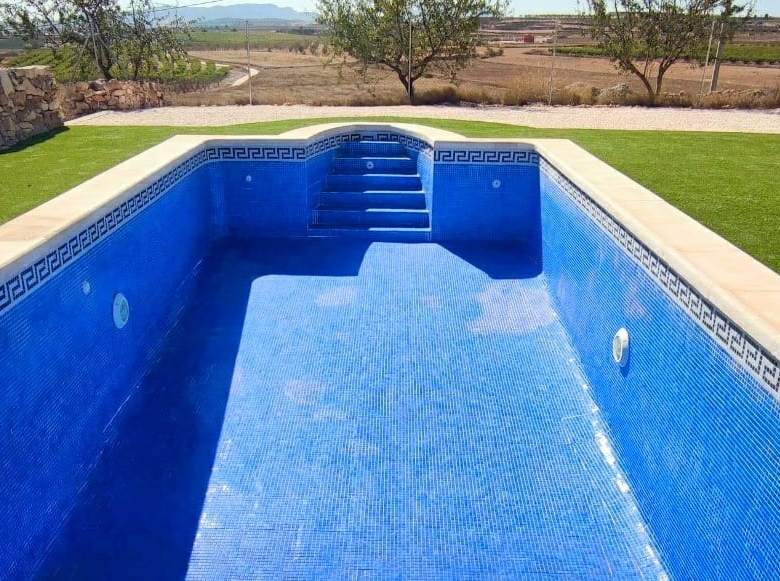 Country House in Pinoso (Ref: DOSI-1511)