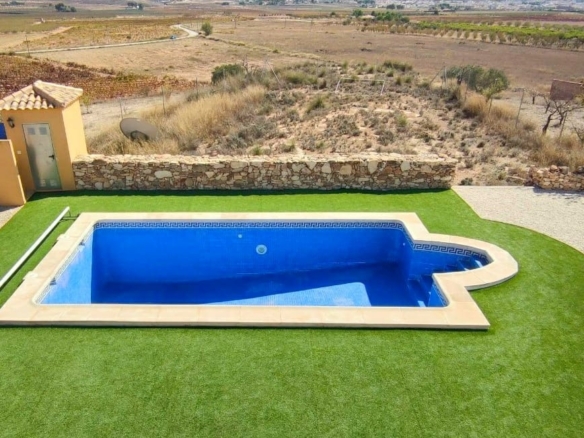 Country House in Pinoso (Ref: DOSI-1511)