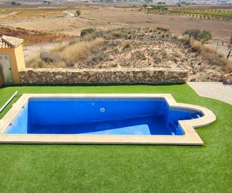 Country House in Pinoso (Ref: DOSI-1511)