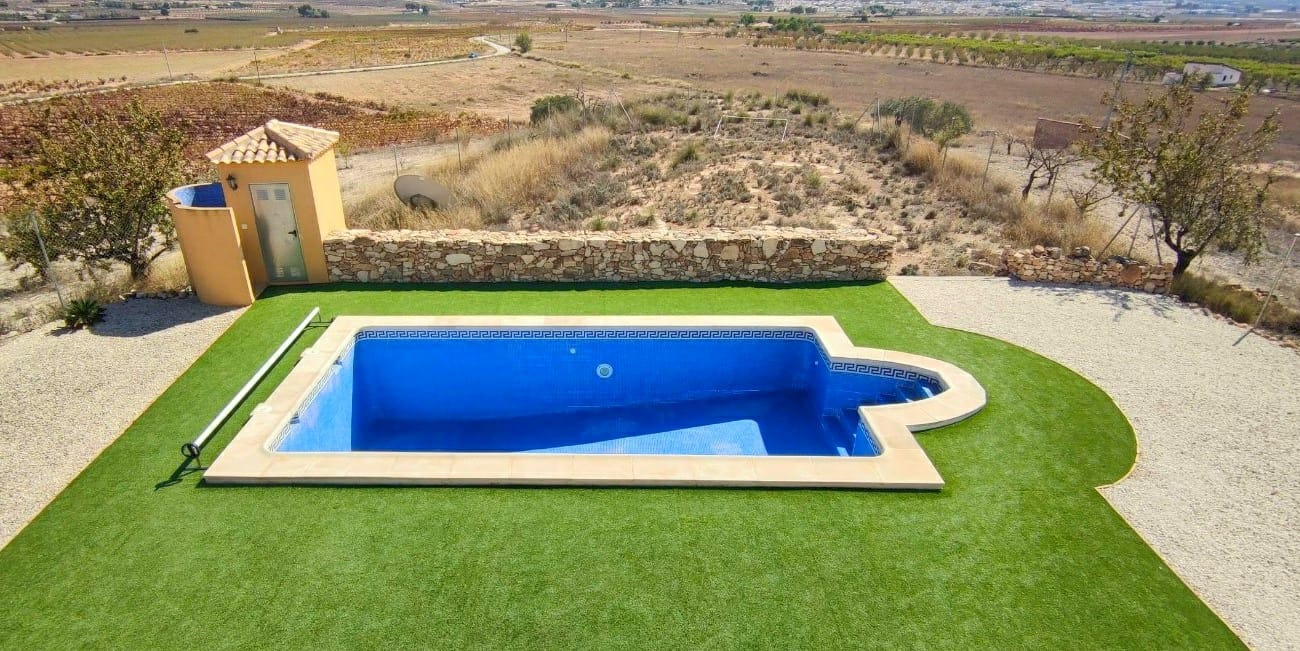 Country House in Pinoso (Ref: DOSI-1511)