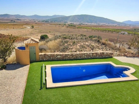 Country House in Pinoso (Ref: DOSI-1511)