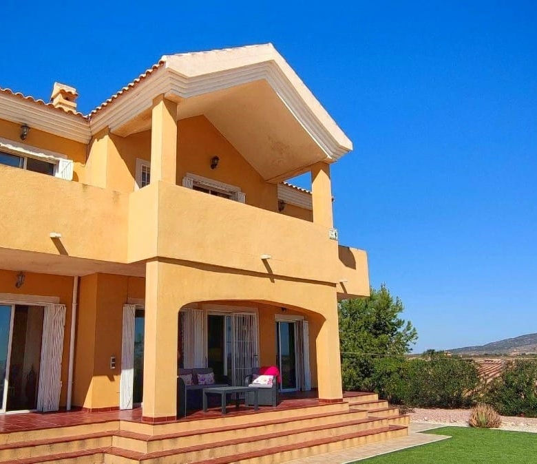 Country House in Pinoso (Ref: DOSI-1511)