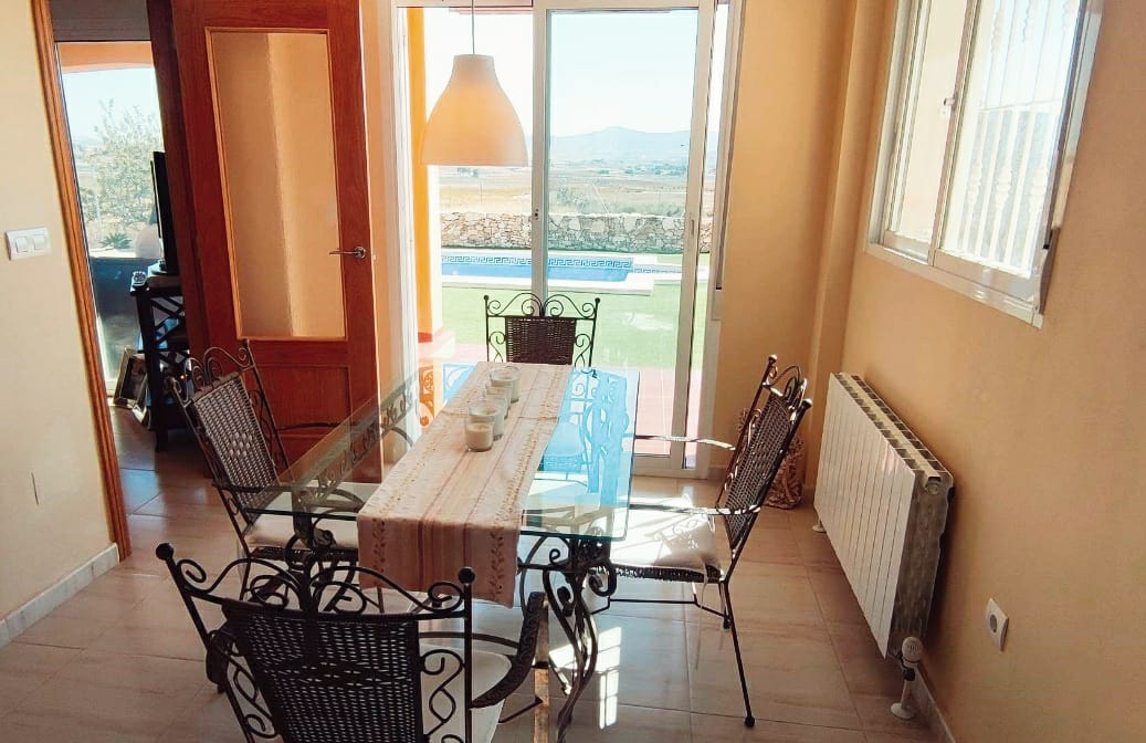Country House in Pinoso (Ref: DOSI-1511)