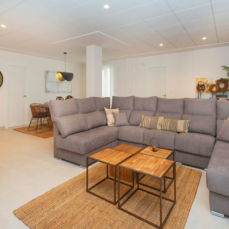 Modern Villa in El Fondó de les Neus (Ref: DOSI-1707)