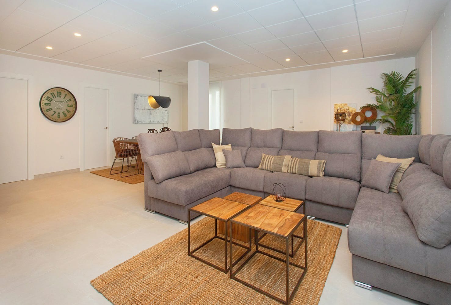 Modern Villa in El Fondó de les Neus (Ref: DOSI-1707)