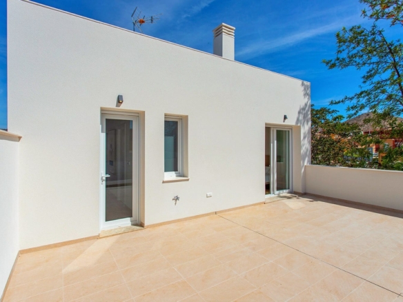 Modern Villa in El Fondó de les Neus (Ref: DOSI-1707)
