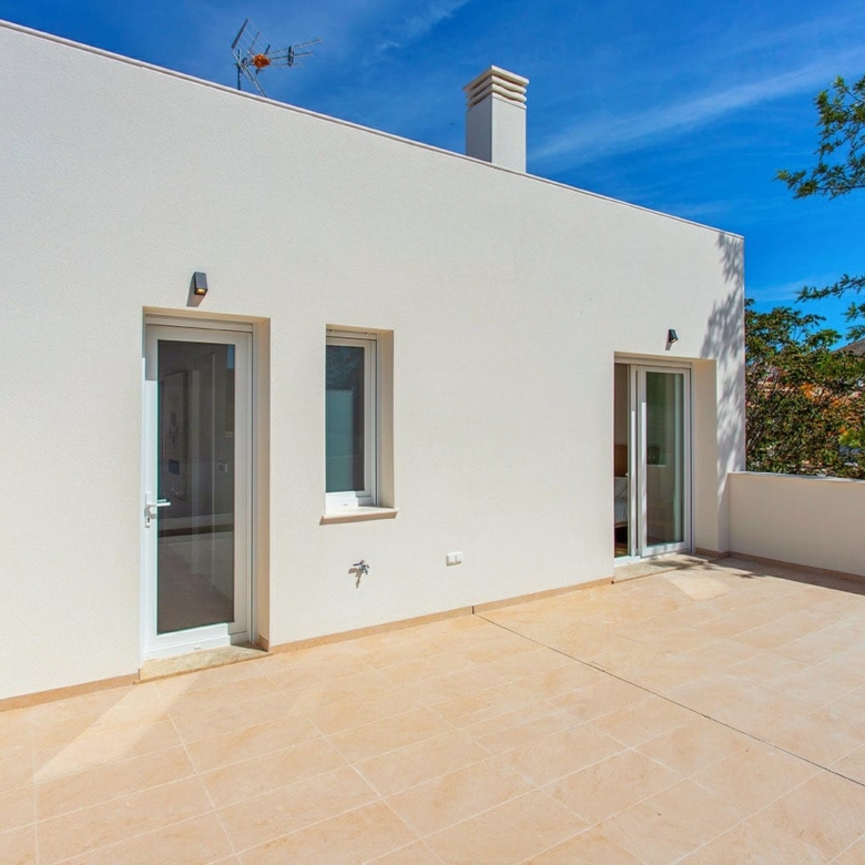 Modern Villa in El Fondó de les Neus (Ref: DOSI-1707)