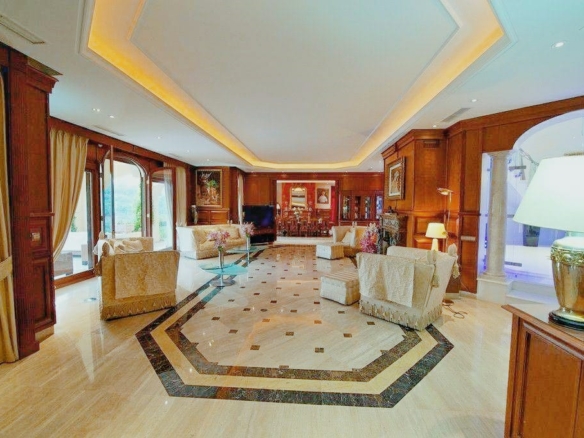 Luxurious Property in Benahavís (Ref: DOSI-1736)