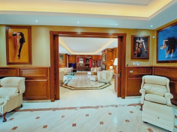 Luxurious Property in Benahavís (Ref: DOSI-1736)