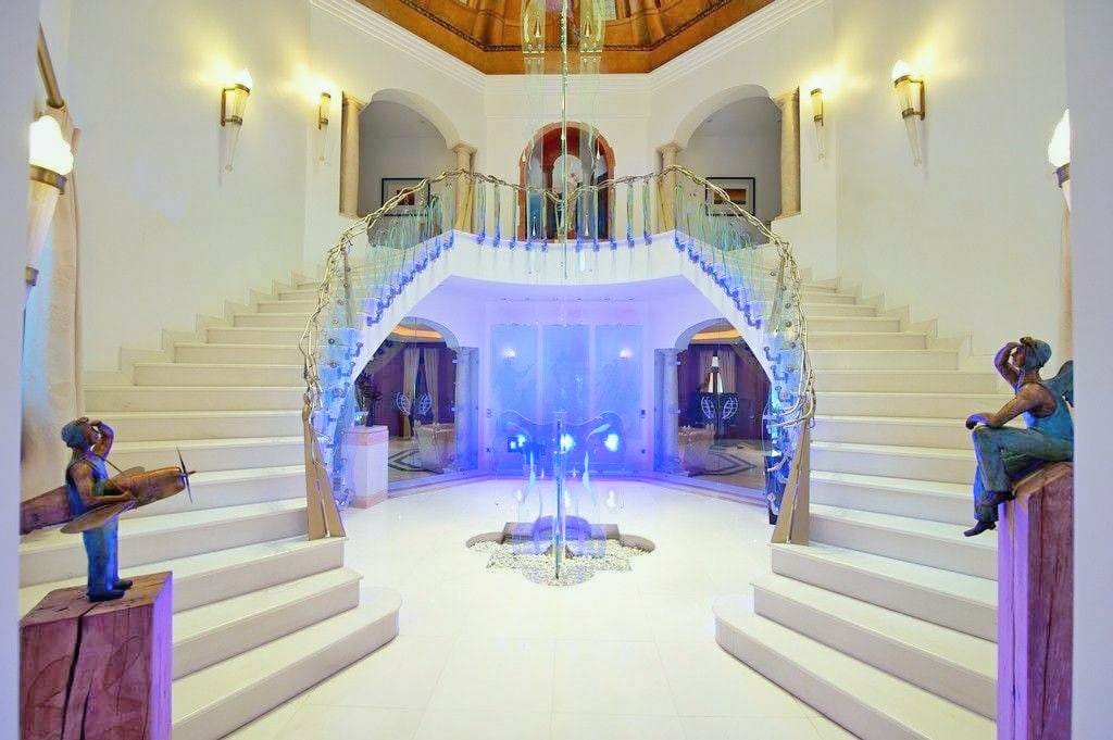 Luxurious Property in Benahavís (Ref: DOSI-1736)