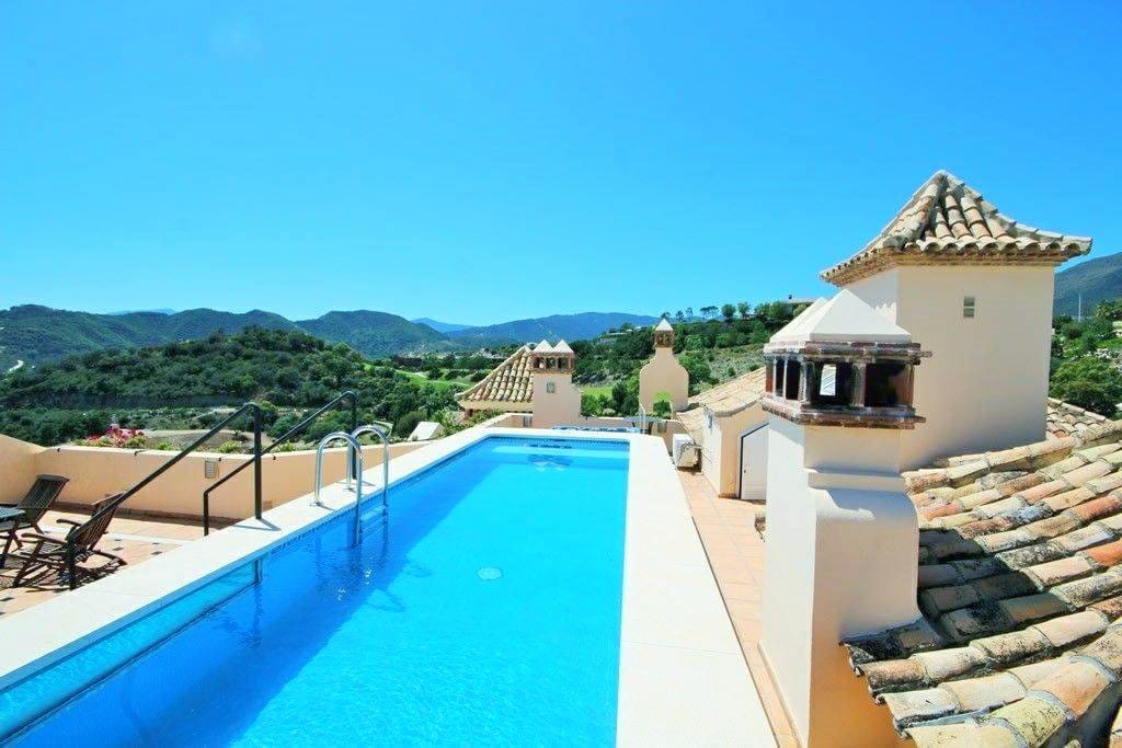 Luxurious Property in Benahavís (Ref: DOSI-1736)