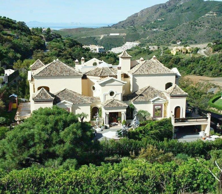 Luxurious Property in Benahavís (Ref: DOSI-1736)