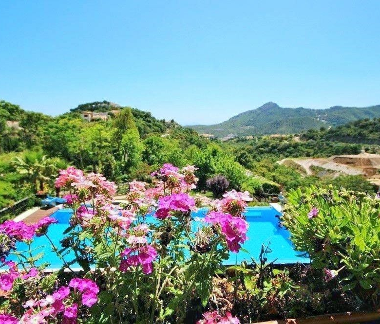 Luxurious Property in Benahavís (Ref: DOSI-1736)