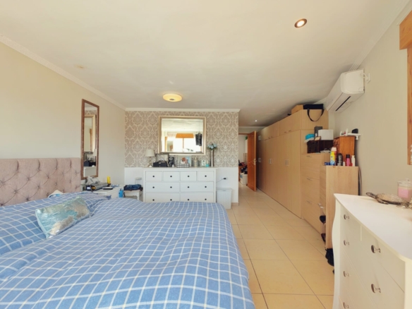 Country House in Casas del Señor (Ref: DOSI-1025)