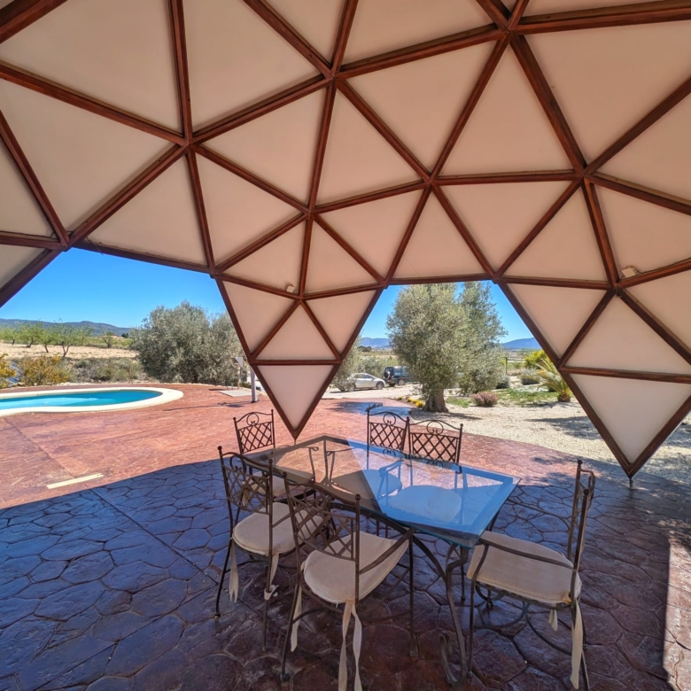 Country House in Pinoso (Ref: DOSI-2421)
