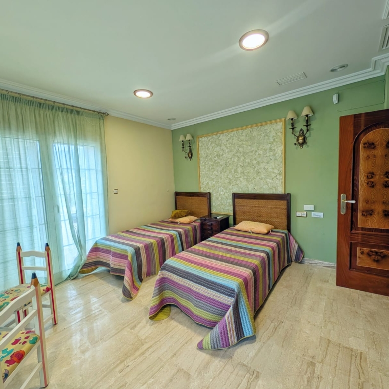 Country Estate in Jumilla (Ref: DOSI-2786)
