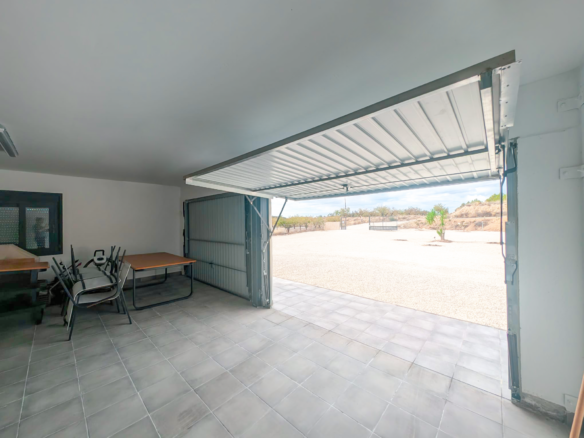 Country House in La Canalosa (Ref: DOSI-2962)