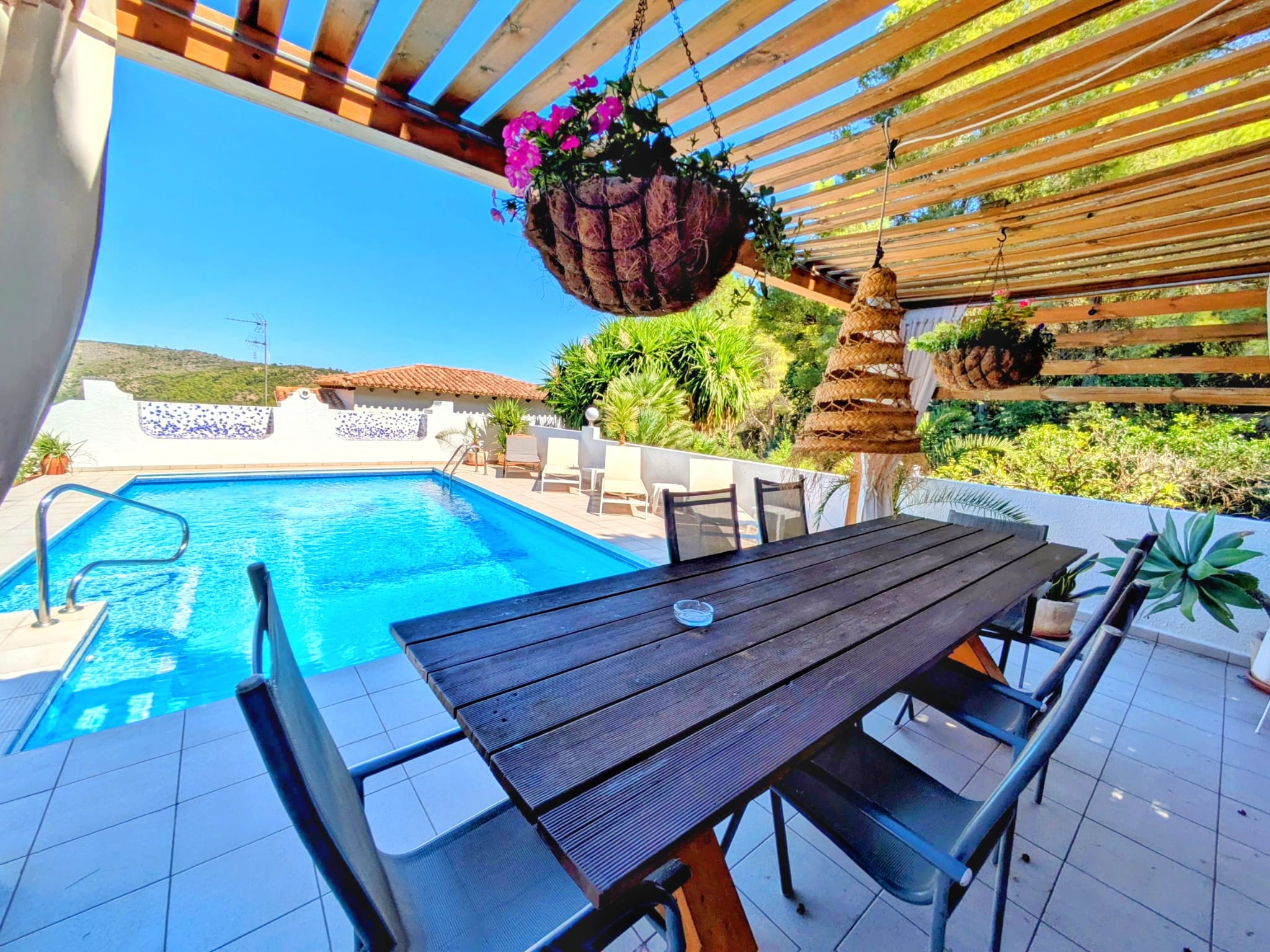 Detached House in Marxuquera (Ref: DOSI-2999)
