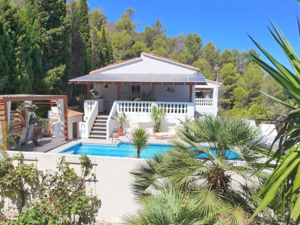 Detached House in Marxuquera (Ref: DOSI-2999)