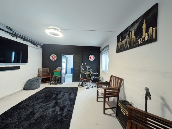 Townhouse in Pinoso (Ref: DOSI-3085)