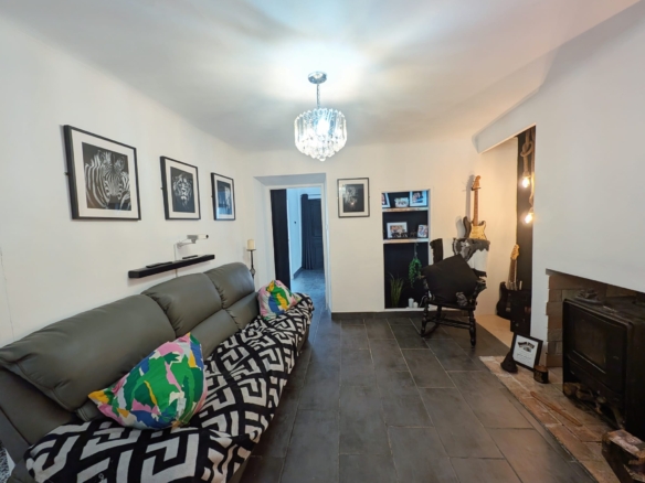 Townhouse in Pinoso (Ref: DOSI-3085)