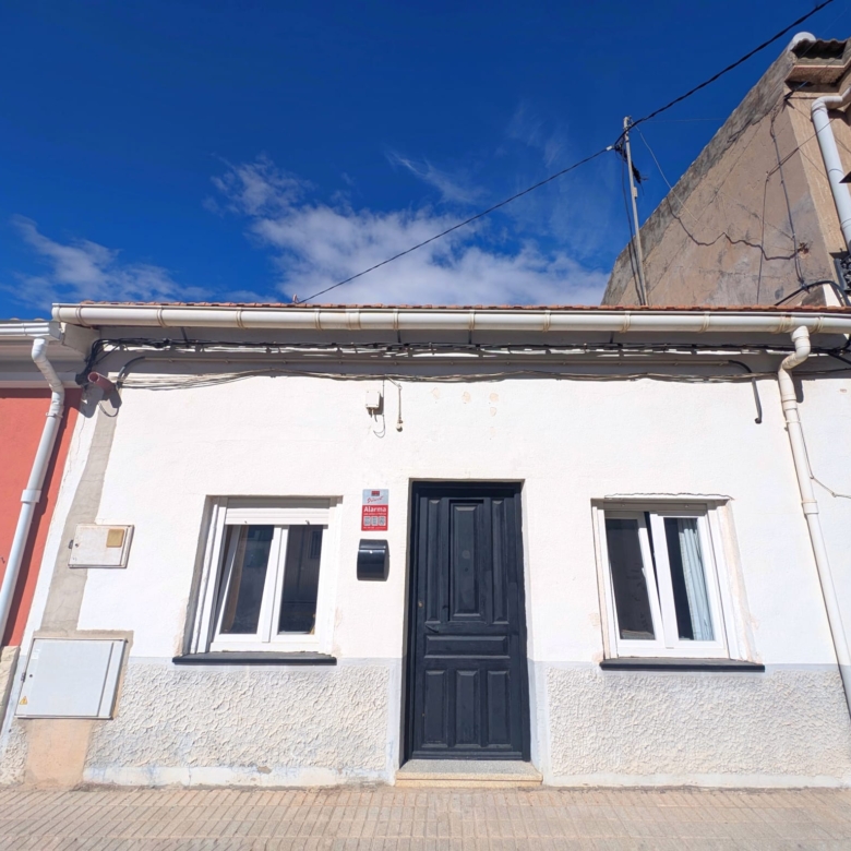 Townhouse in Pinoso (Ref: DOSI-3085)