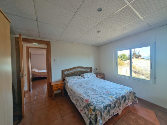 Country House in Sax (Ref: DOSI-3142)
