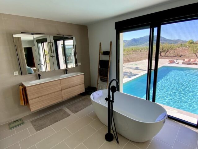 villa in Hondon de las Nieves (Ref: CC0353N)