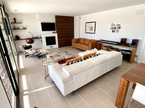 villa in Hondon de las Nieves (Ref: CC0353N)