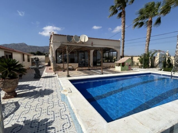 apartment in Albatera (Ref: CC0590)
