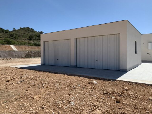 villa in Hondon de las Nieves (Ref: CC0623N)