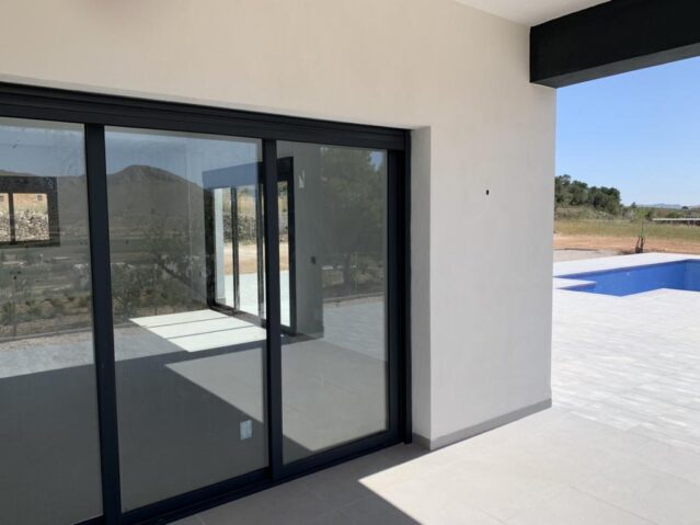 villa in Hondon de las Nieves (Ref: CC0623N)