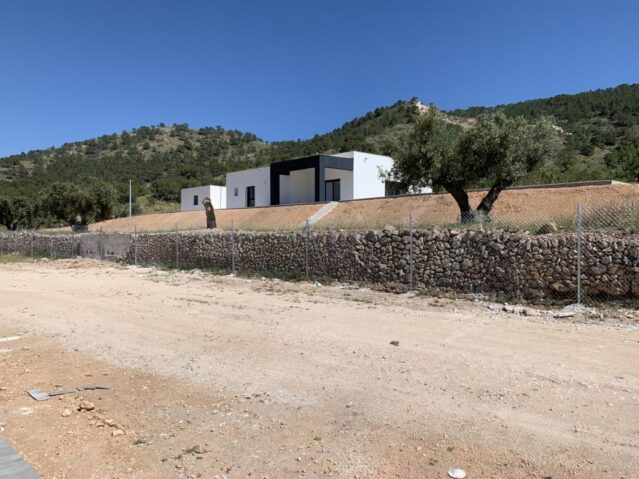 villa in Hondon de las Nieves (Ref: CC0623N)