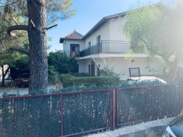town house in Monovar (Ref: CC0476)