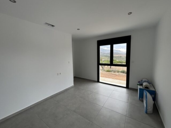 villa in El Canton (Ref: CC0625N)