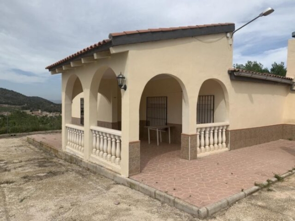 apartment in Pinoso (Ref: CC0405)